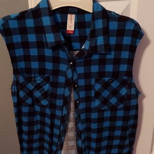 💐Jr sleeveless button down shirt LG